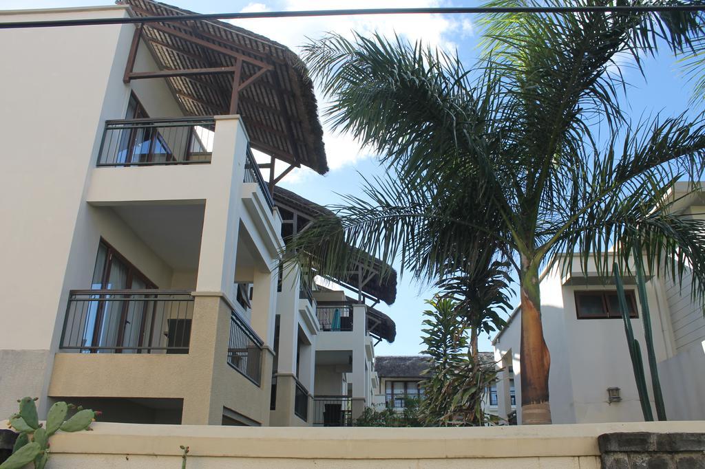 Grand Bay Suites Kültér fotó